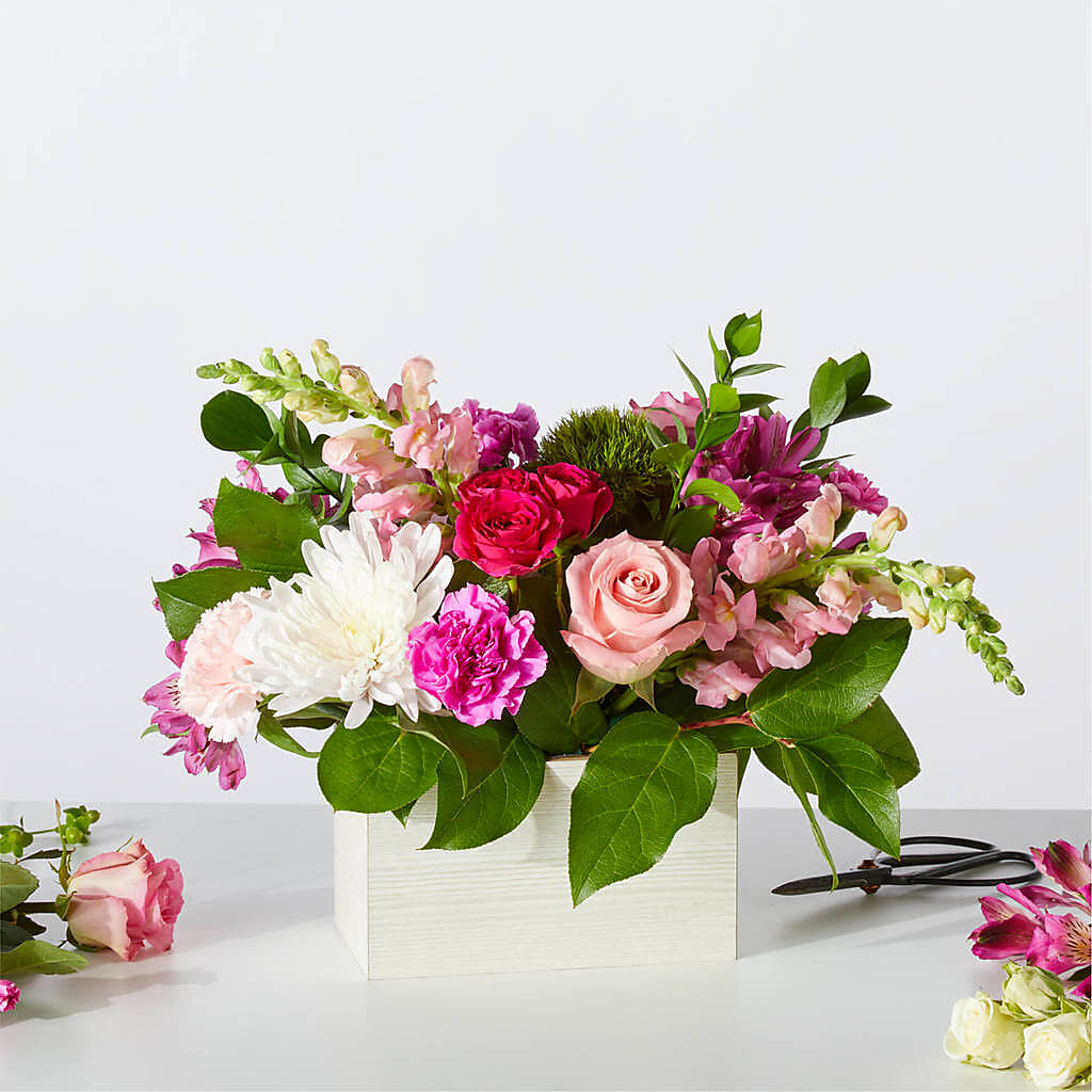 Sweetberry Box – A Florist Original – Loveland Colorado Flowers, Loveland CO