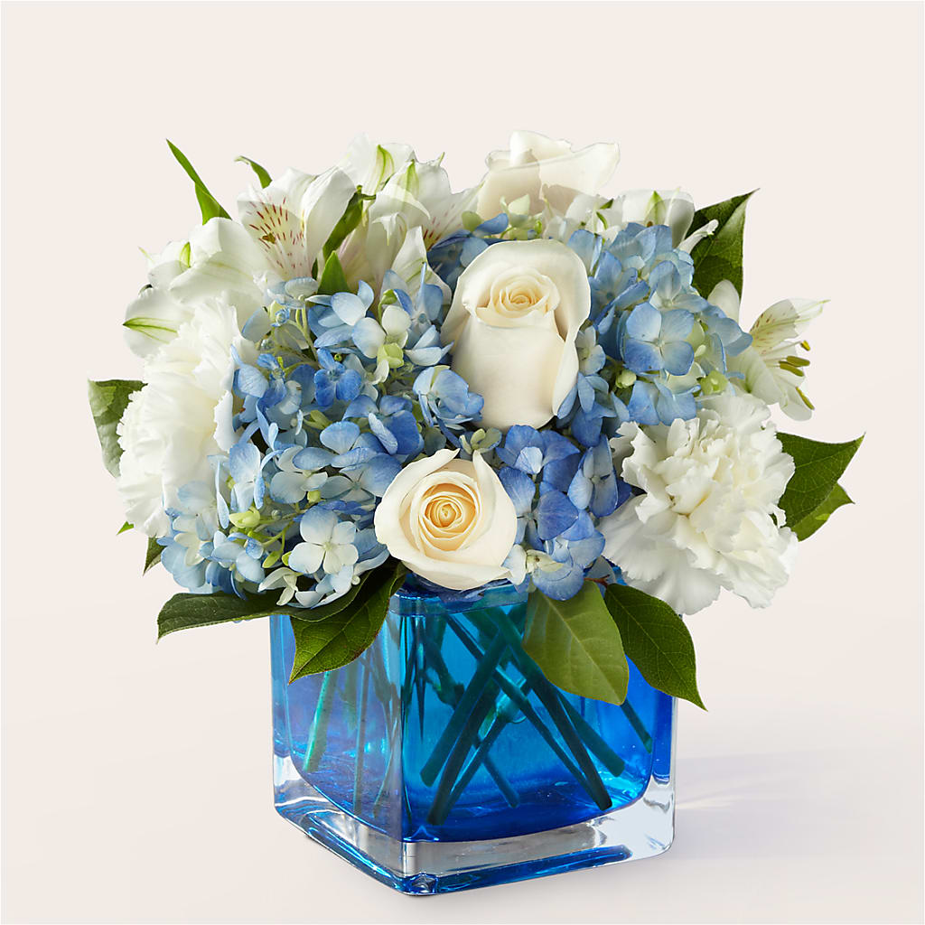 Soothing Waters Bouquet – Loveland Colorado Flowers, Loveland CO