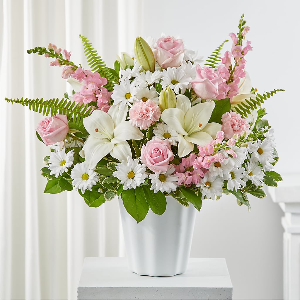 Soft Touch Tabletop Basket – Loveland Colorado Flowers, Loveland CO