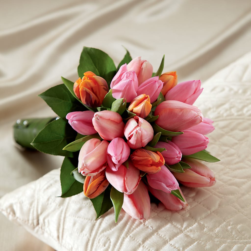 Embraceable Bouquet – Loveland Colorado Flowers, Loveland CO
