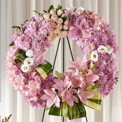 Gift of Warmth Wreath –  Loveland Colorado Flowers, Loveland CO