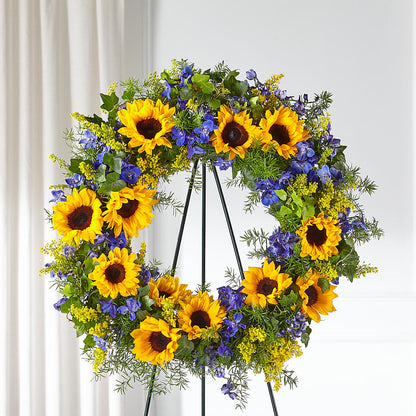 Bright Rays Wreath –  Loveland Colorado Flowers, Loveland CO