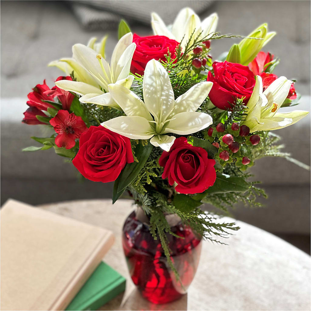 Evergreen Delight Bouquet –  Loveland Colorado Flowers, Loveland CO