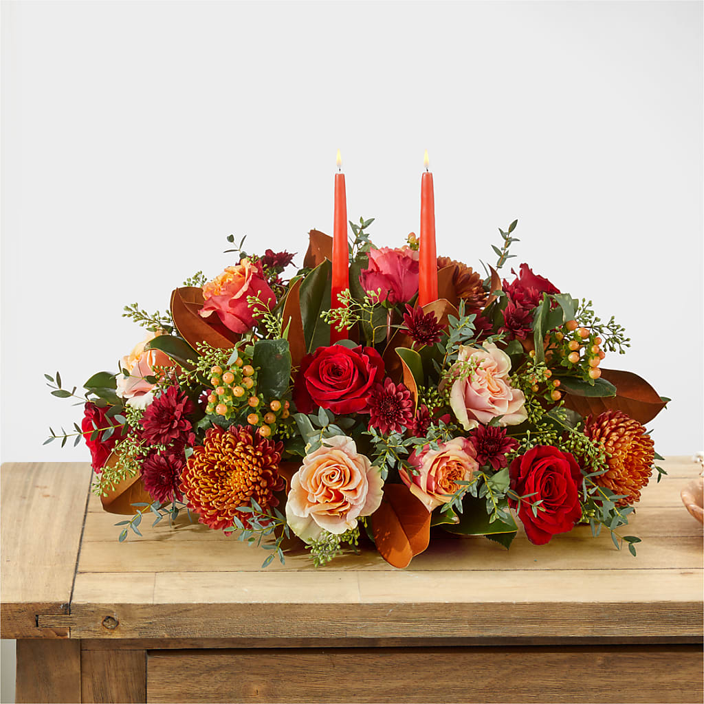 Gather Near Centerpiece –  Loveland Colorado Flowers, Loveland CO